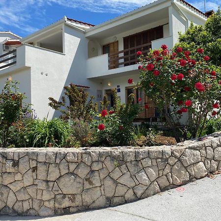 Six Bedroom Holiday Home Matea Ploce  Zewnętrze zdjęcie
